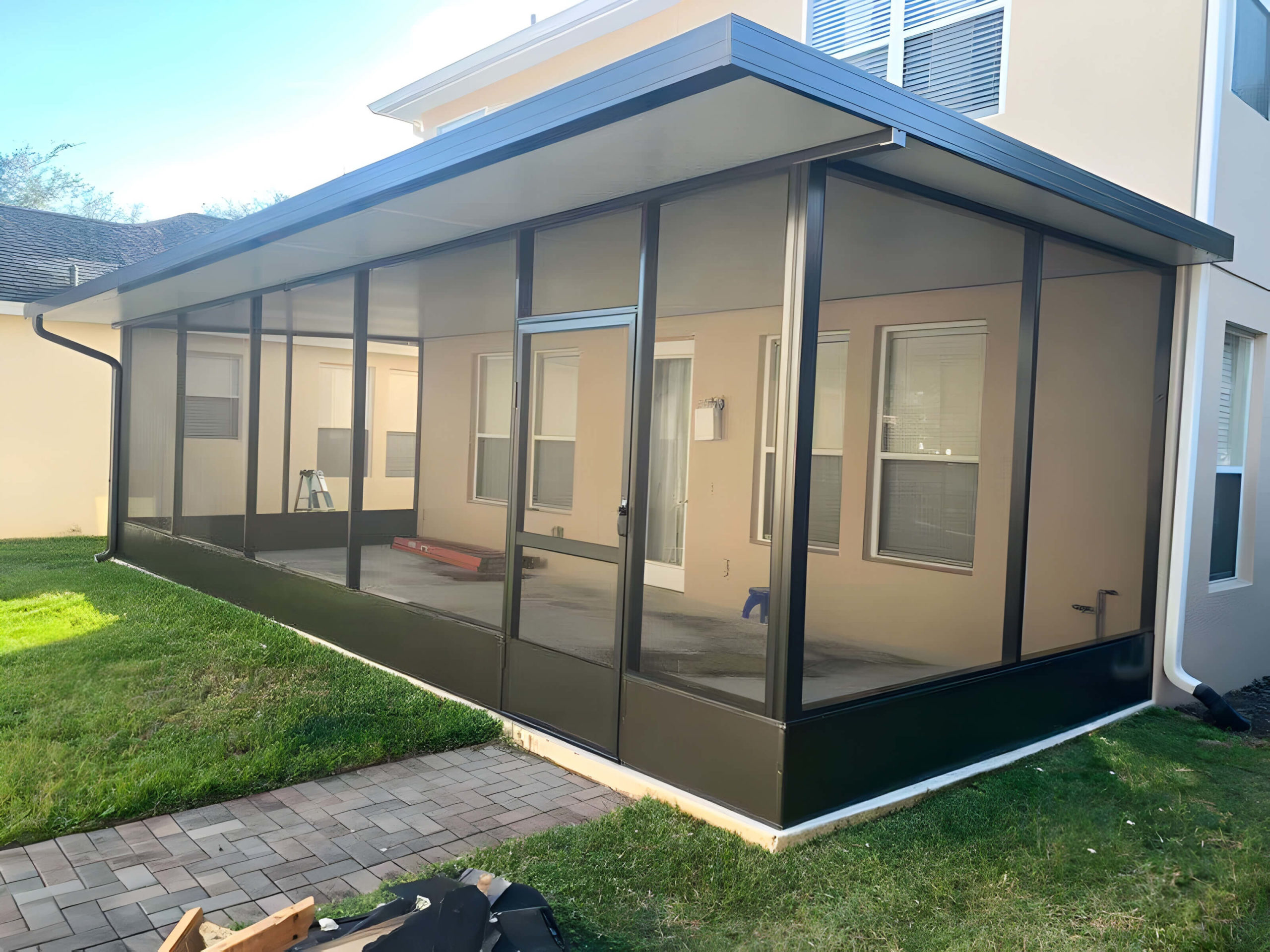 Screen enclosure services in Florida